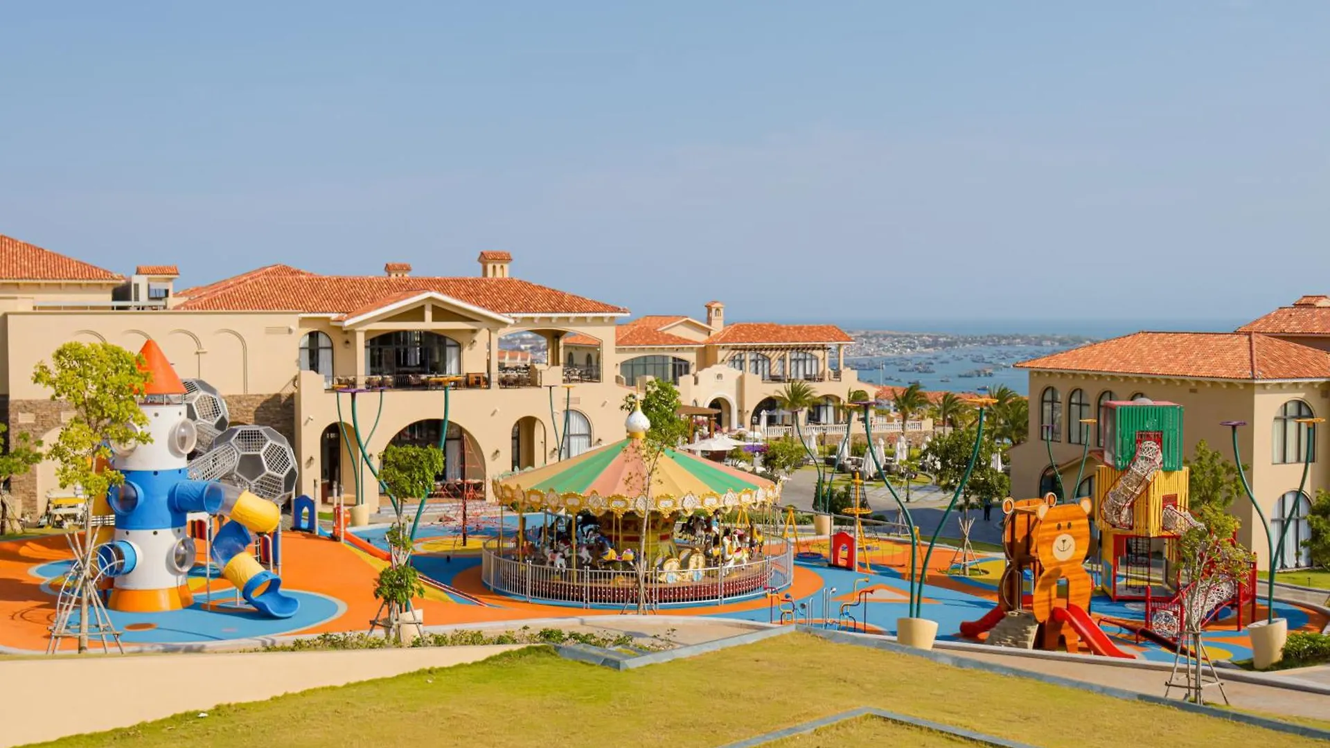 Centara Mirage Resort Mui Ne