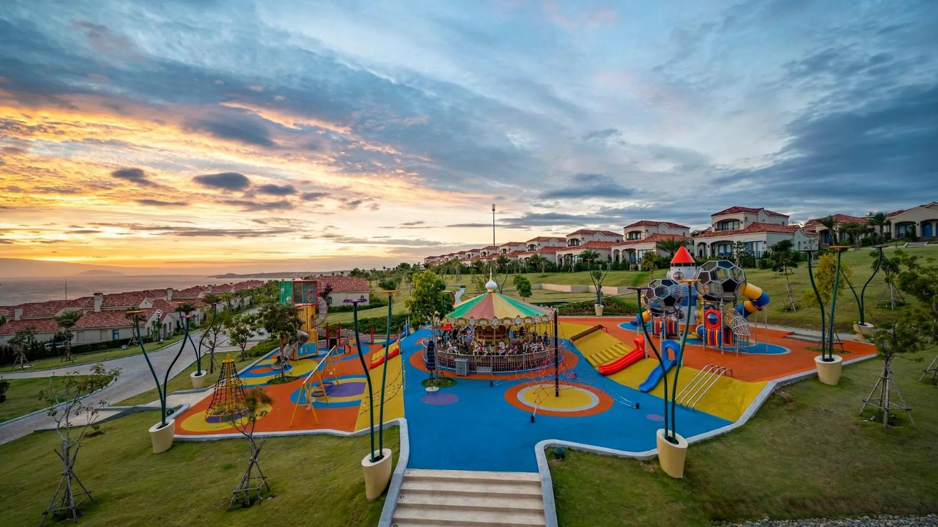 Centara Mirage Resort Mui Ne