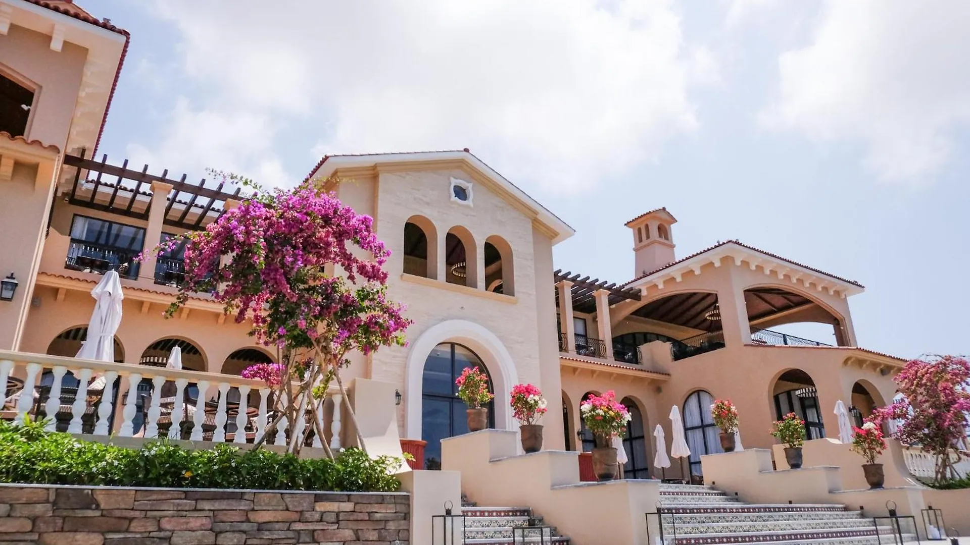*****  Centara Mirage Resort Mui Ne Vietnam